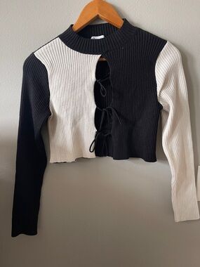 Zara Bow Trim Knit Black and White Sweater with Ties